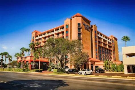 Hotel doubletree suites mcallen - Book a stay at DoubleTree Suites by Hilton Hotel McAllen. Short walk to Rio Grande Regional Hospital. This hotel features free WiFi, parking and an airport shuttle. Rooms include balconies and flat-screen TVs.